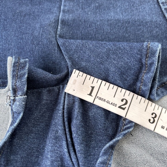 Free‎ People Dark Wash Side Zip Flat Front Stretch Scallop Edge Shorts Sz 26 - Picture 5 of 9